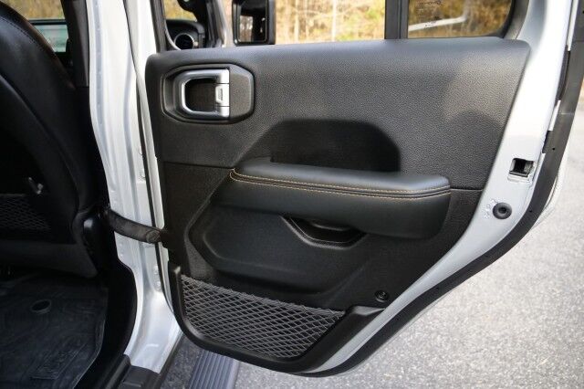 2024 Jeep Wrangler Sahara 4X4 / McKinley Leather / Tech Group! High Point NC