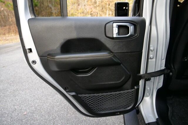 2024 Jeep Wrangler Sahara 4X4 / McKinley Leather / Tech Group! High Point NC