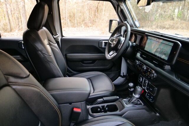 2024 Jeep Wrangler Sahara 4X4 / McKinley Leather / Tech Group! High Point NC