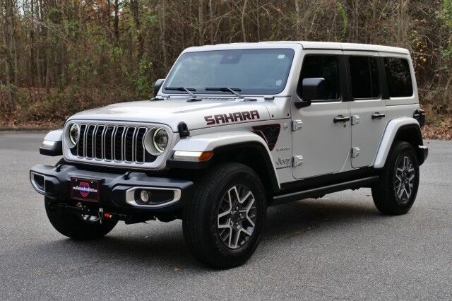 2024 Jeep Wrangler Sahara 4X4 / McKinley Leather / Tech Group! High Point NC