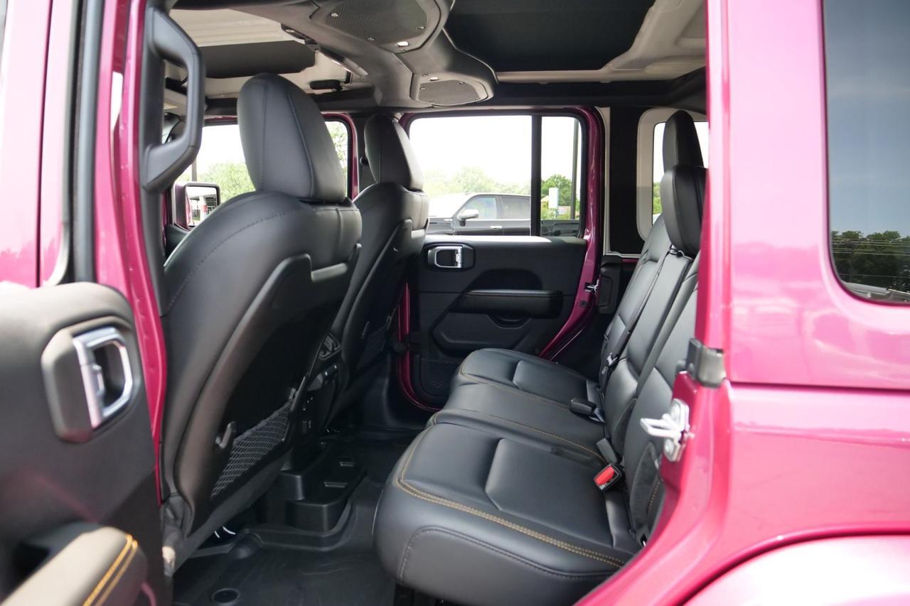 2024 Jeep Wrangler Sahara 4X4 / Technology Group / Leather Seats! Lincolnton NC