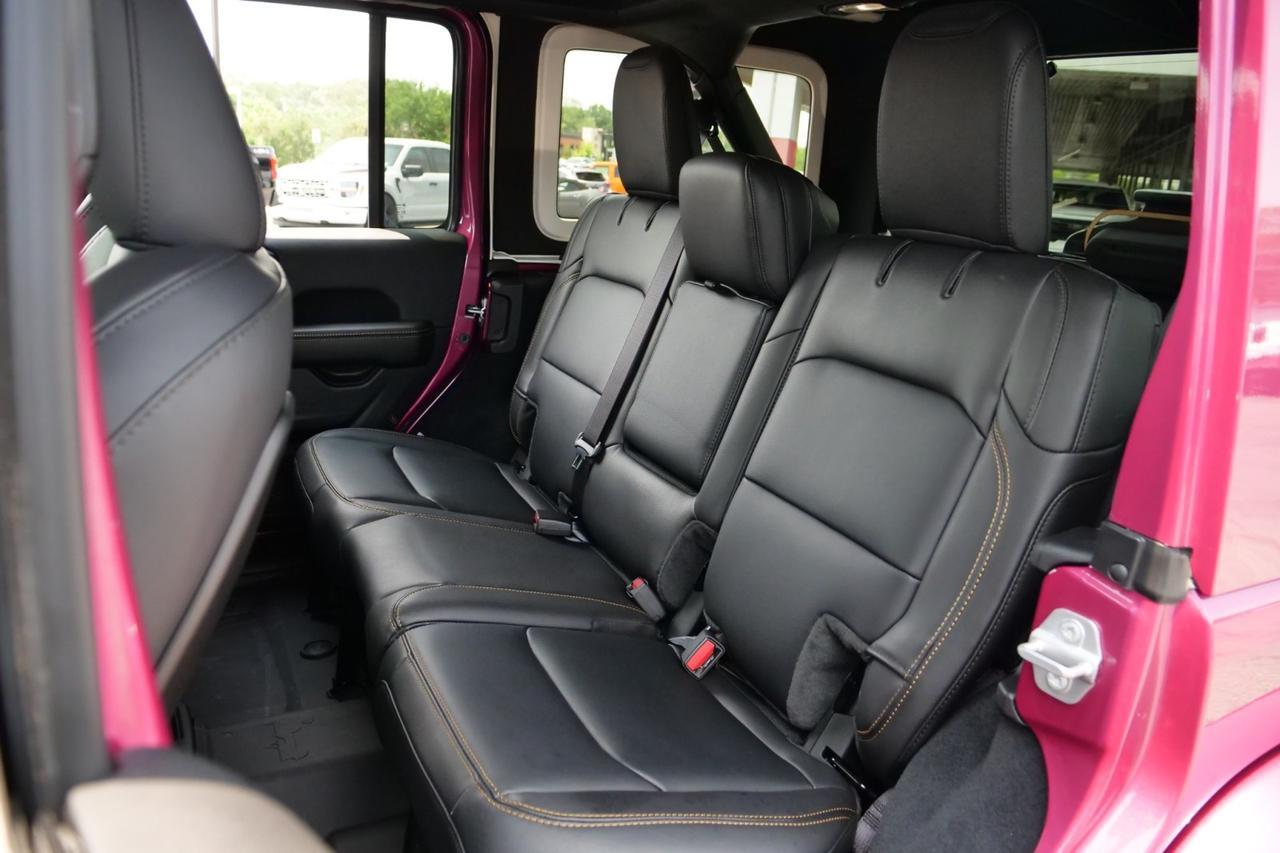 2024 Jeep Wrangler Sahara 4X4 / Technology Group / Leather Seats! Lincolnton NC