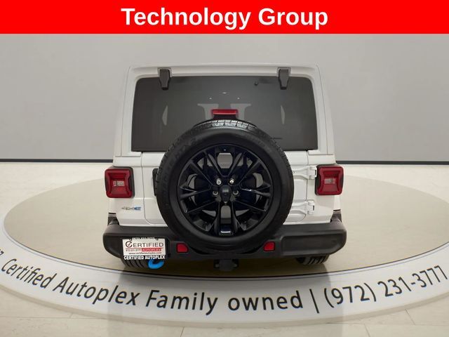 2024 Jeep Wrangler Sahara 4xe