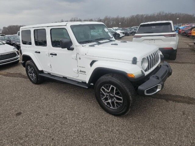 2024 Jeep Wrangler Sahara