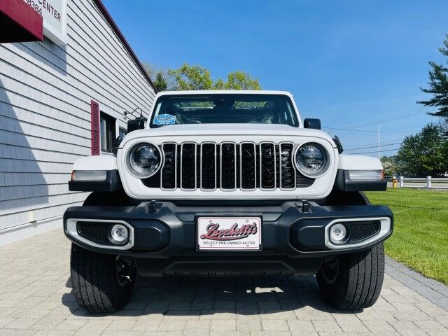 2024 Jeep Wrangler Sahara