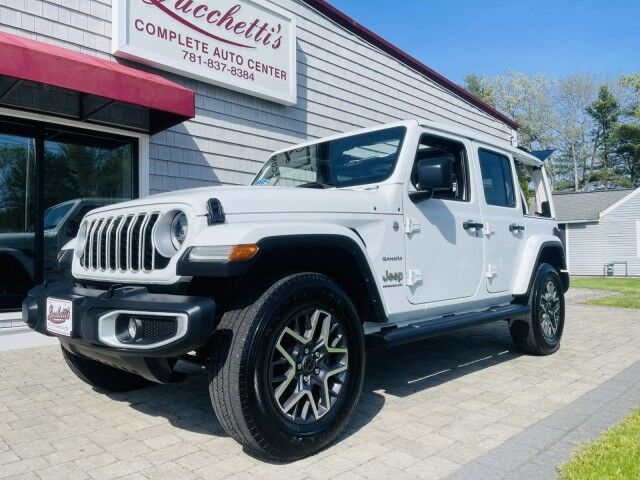 2024 Jeep Wrangler Sahara
