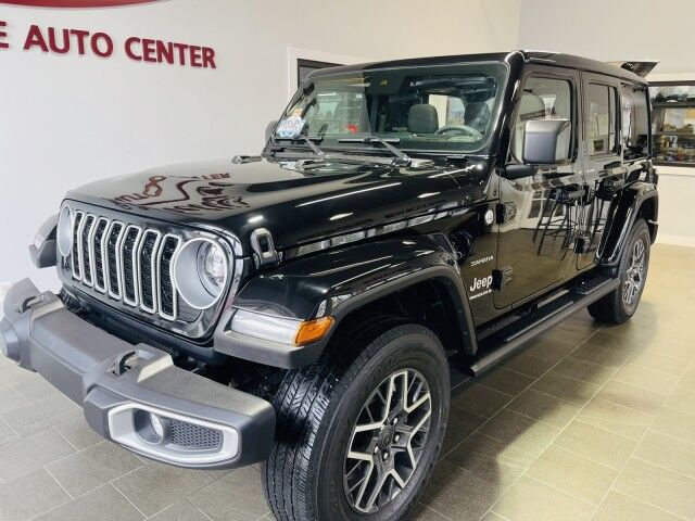 2024 Jeep Wrangler Sahara