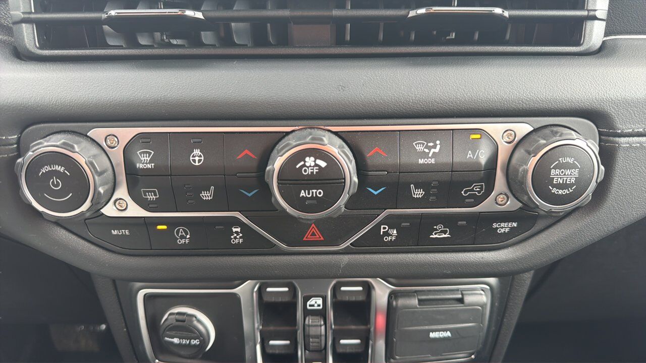 2024 Jeep Wrangler Sahara Sherwood Park AB
