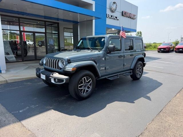 2024 Jeep Wrangler Sahara