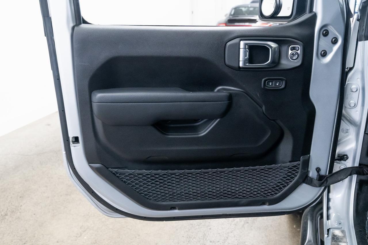 2024 Jeep Wrangler Sport S 1 Owner Back-Up Camera Portland OR