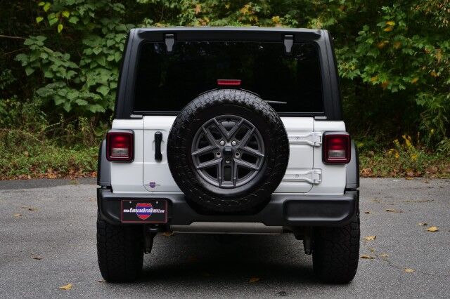 2024 Jeep Wrangler Sport S 4X4 / Upgrades / Preferred Package / Hard Top! High Point NC