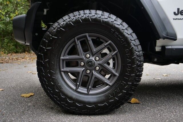 2024 Jeep Wrangler Sport S 4X4 / Upgrades / Preferred Package / Hard Top! High Point NC