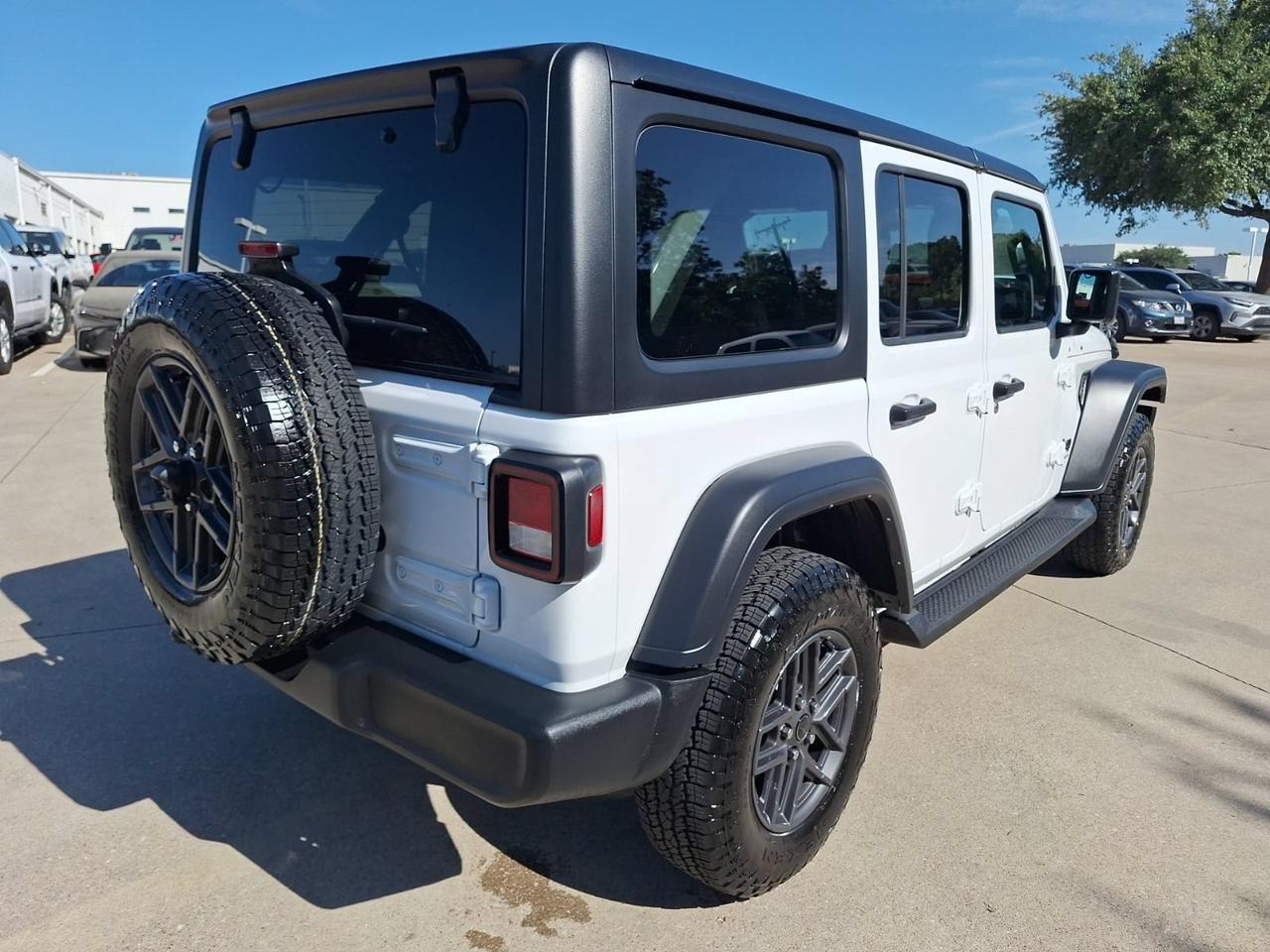 2024 Jeep Wrangler Sport S Hurst TX