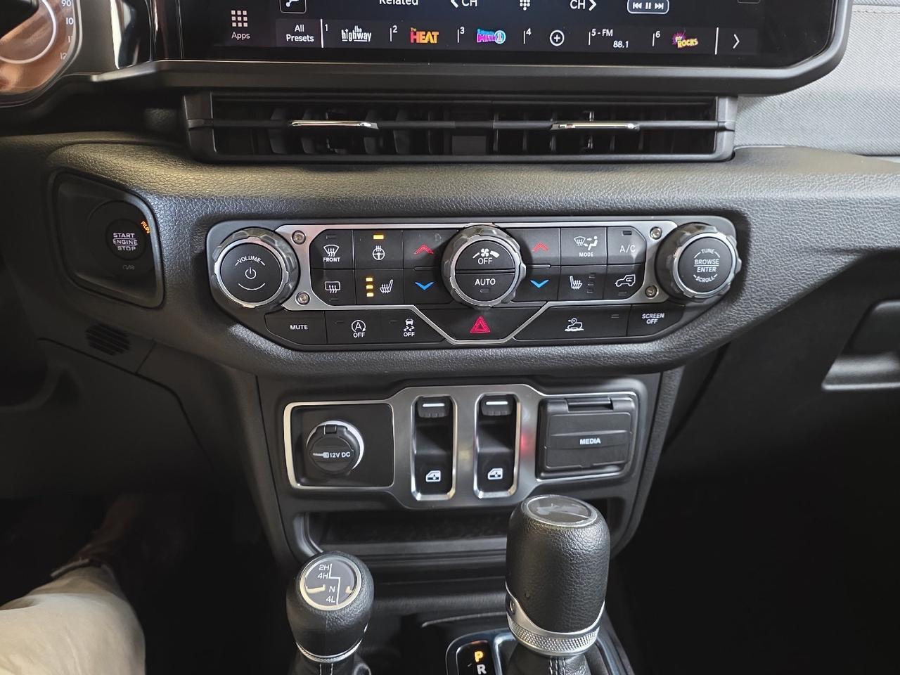 2024 Jeep Wrangler Sport S Sand Lake NY