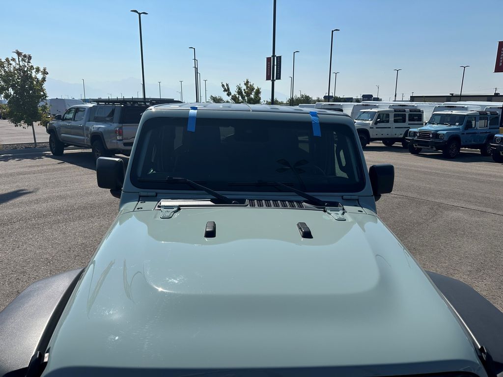 2024 Jeep Wrangler Willys