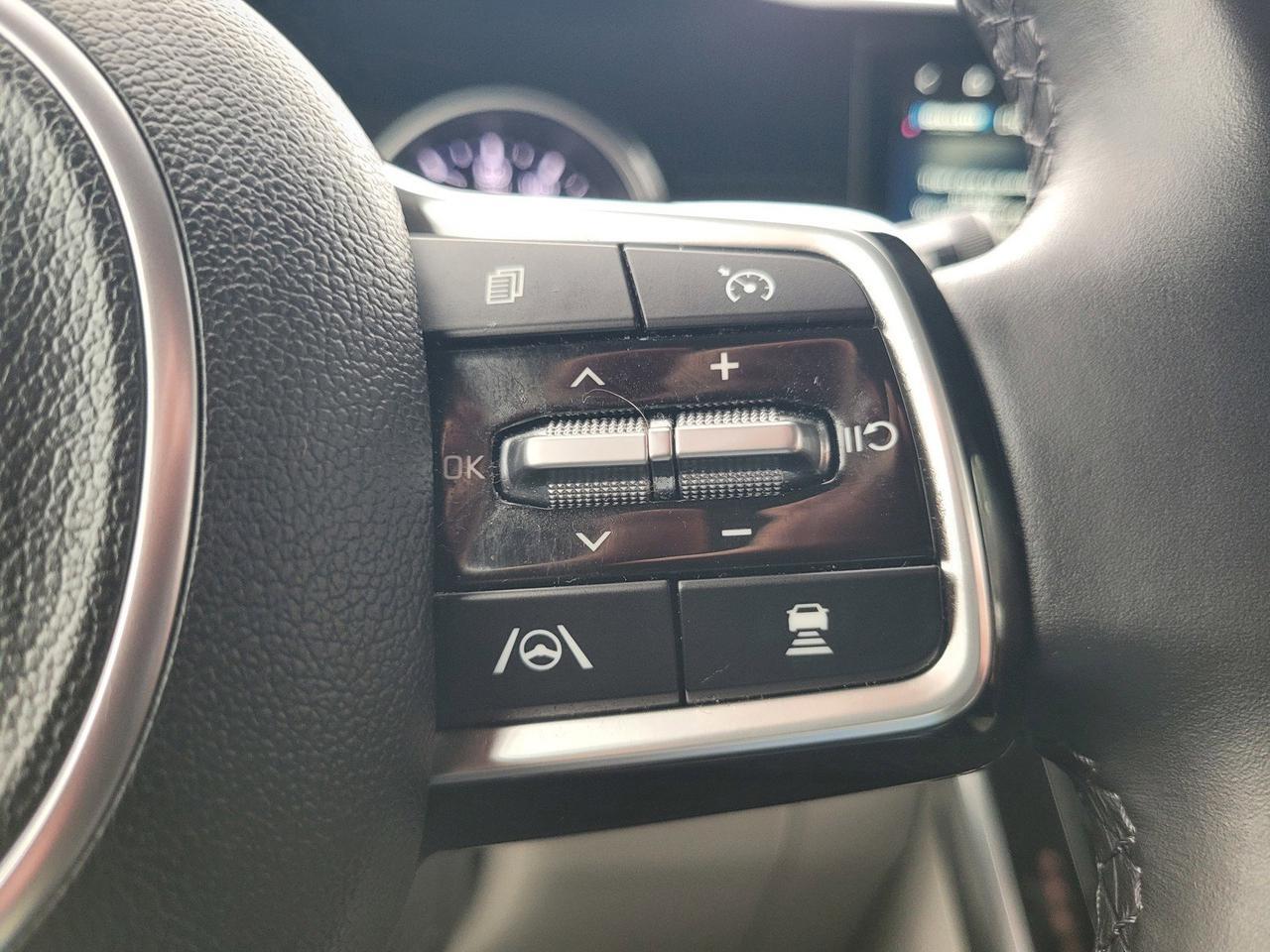 2024 KIA CARNIVAL EX Roseville CA