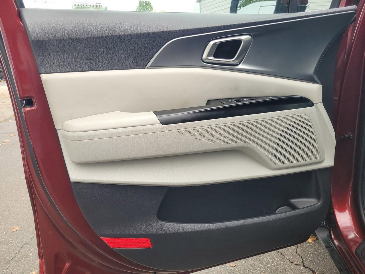 2024 KIA CARNIVAL LX Roseville CA