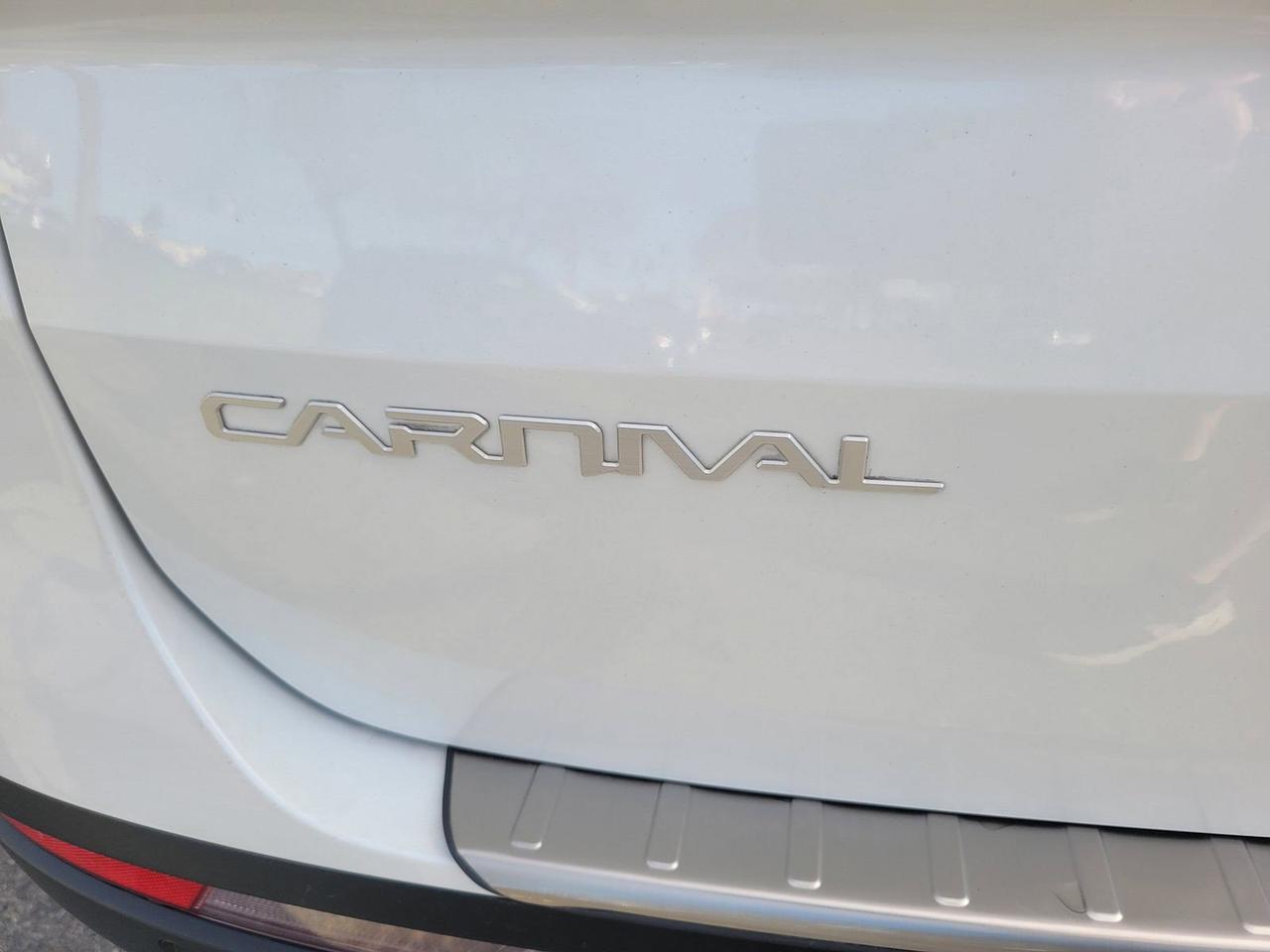 2024 KIA CARNIVAL SX Roseville CA