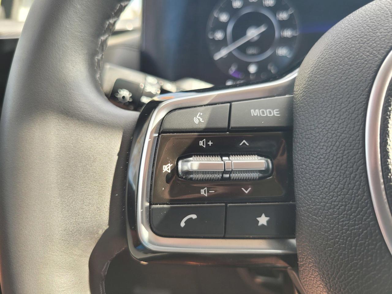 2024 KIA CARNIVAL SX Roseville CA