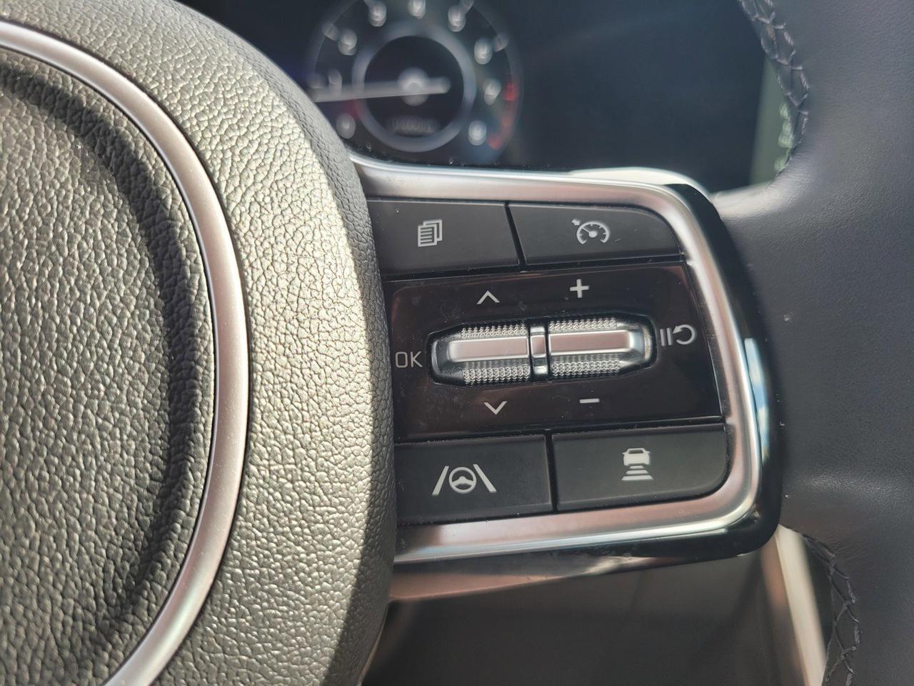 2024 KIA CARNIVAL SX Roseville CA