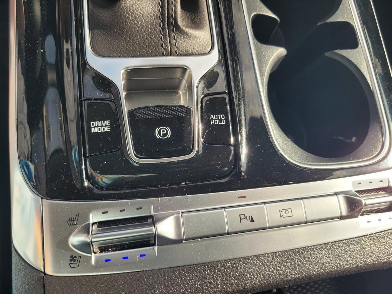 2024 KIA CARNIVAL SX Roseville CA