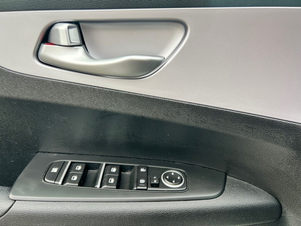 2024 KIA FORTE LX Des Moines WA