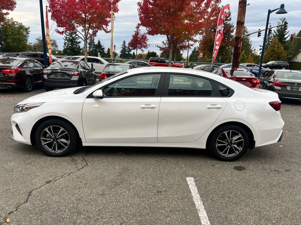 2024 KIA FORTE LX Des Moines WA