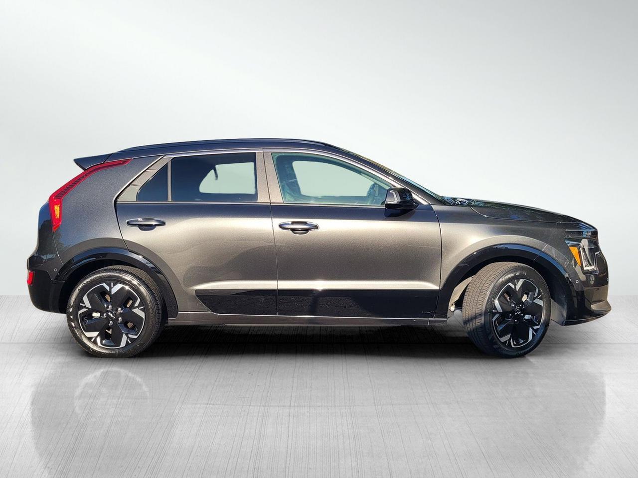 2024 KIA NIRO EV WAVE