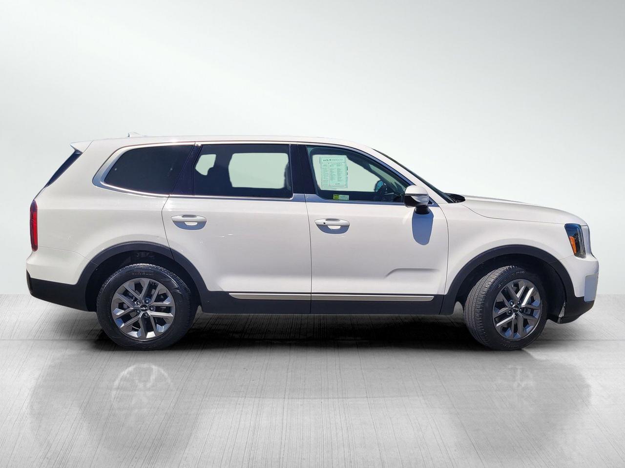 2024 KIA TELLURIDE LX