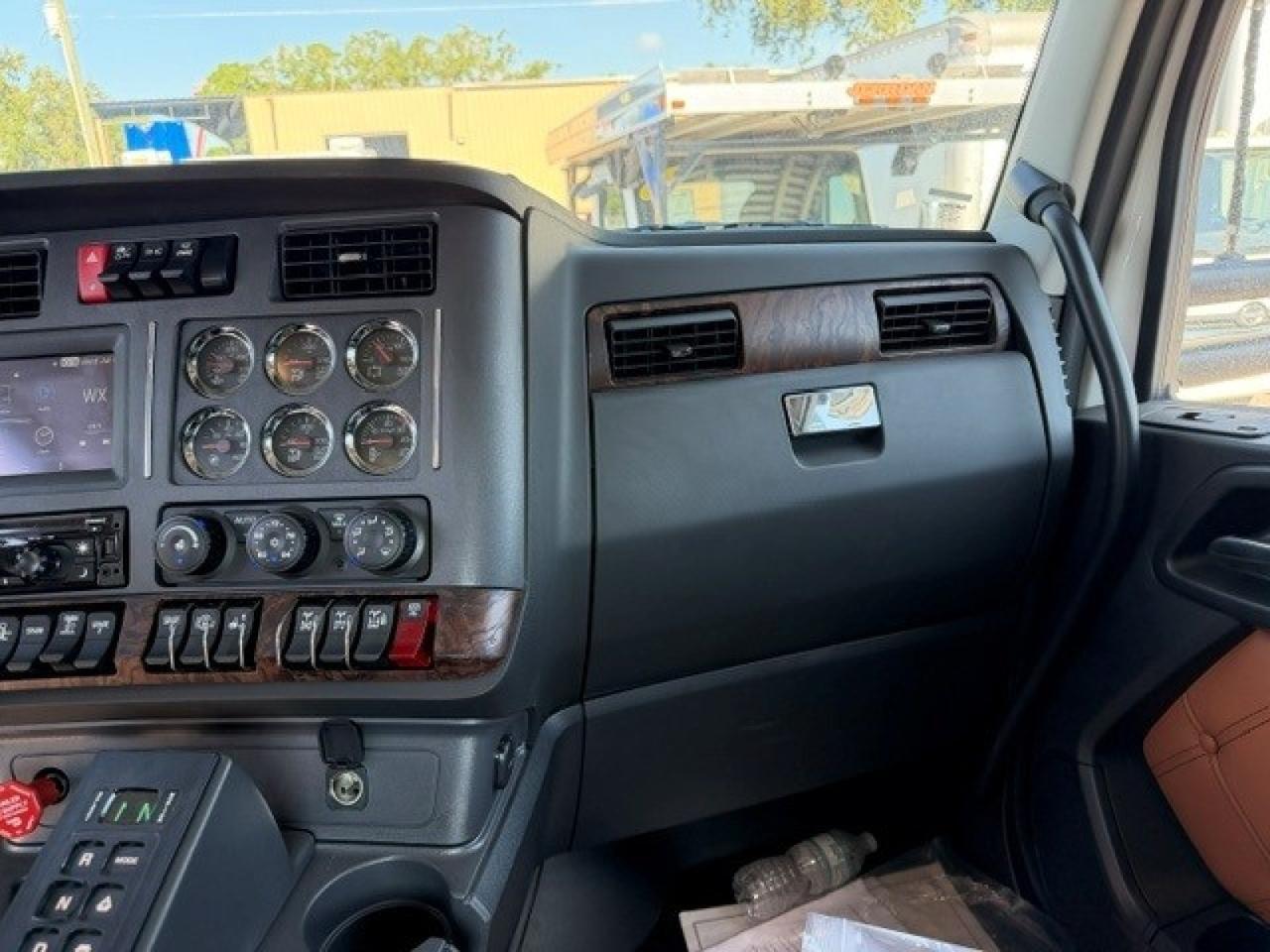 2024 Kenworth T880 Jerr-Dan 25-Ton Wrecker Tampa FL