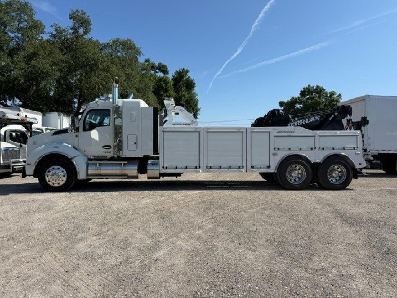 2024 Kenworth T880 Jerr-Dan 25-Ton Wrecker