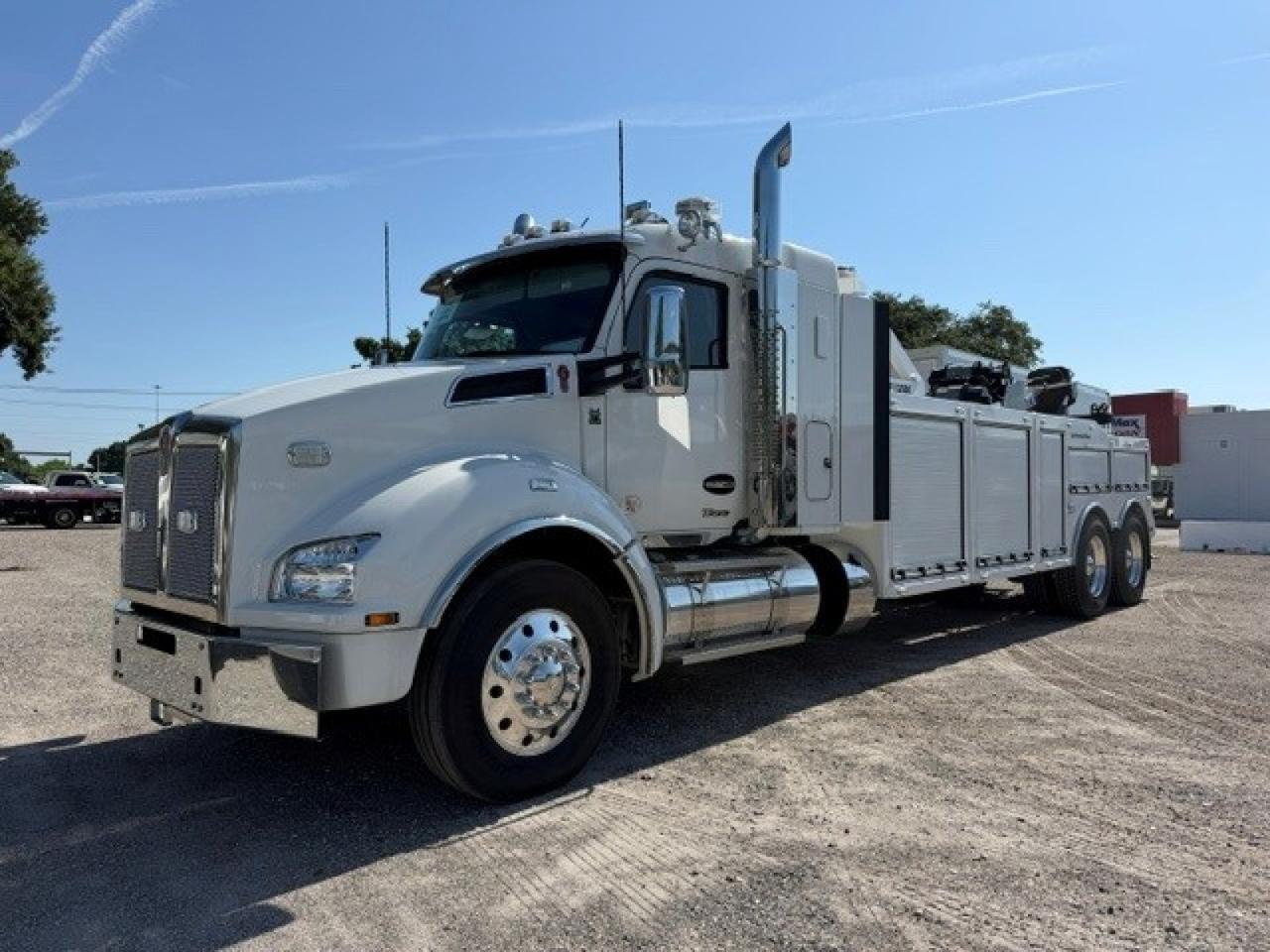 2024 Kenworth T880 Jerr-Dan 25-Ton Wrecker