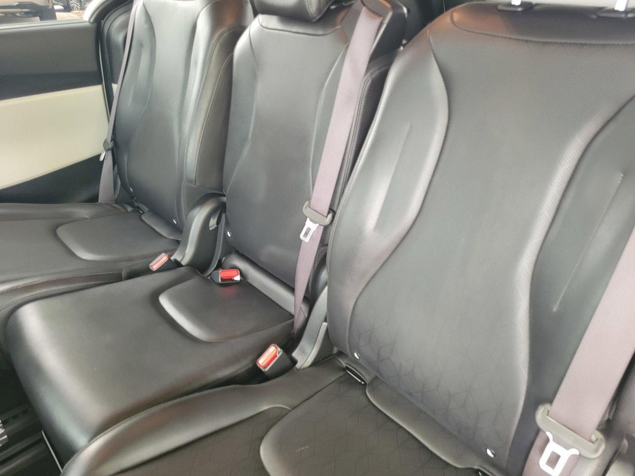 2024 Kia CARNIVAL EX Roseville CA