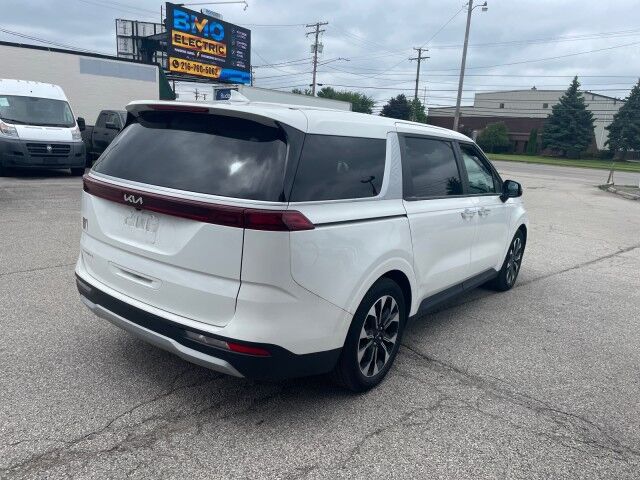 2024 Kia Carnival EX Cleveland OH