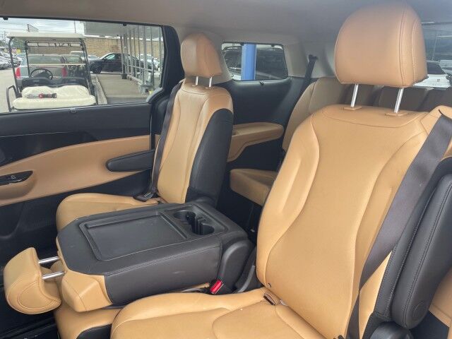2024 Kia Carnival EX Cleveland OH