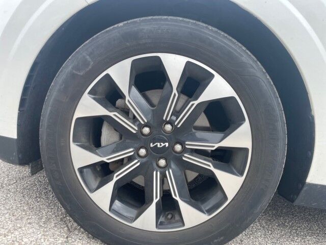 2024 Kia Carnival EX Cleveland OH