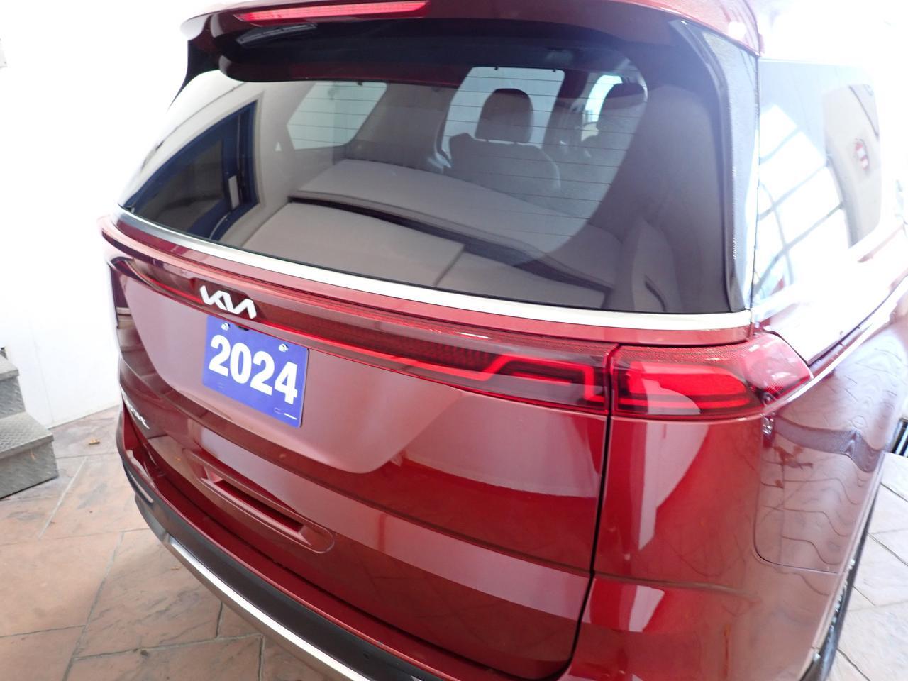 2024 Kia Carnival EX FWD LEATHER NAVI 8 PASS Listowel ON