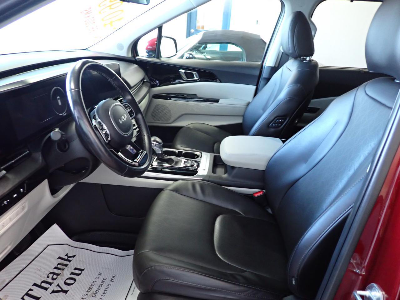 2024 Kia Carnival EX FWD LEATHER NAVI 8 PASS Listowel ON