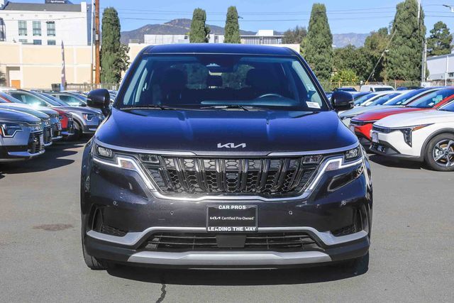 2024 Kia Carnival EX