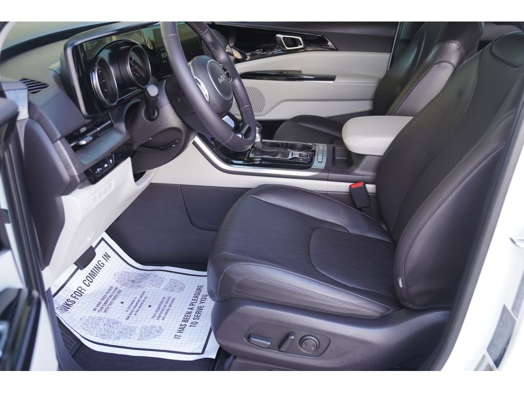 2024 Kia Carnival EX Price UT