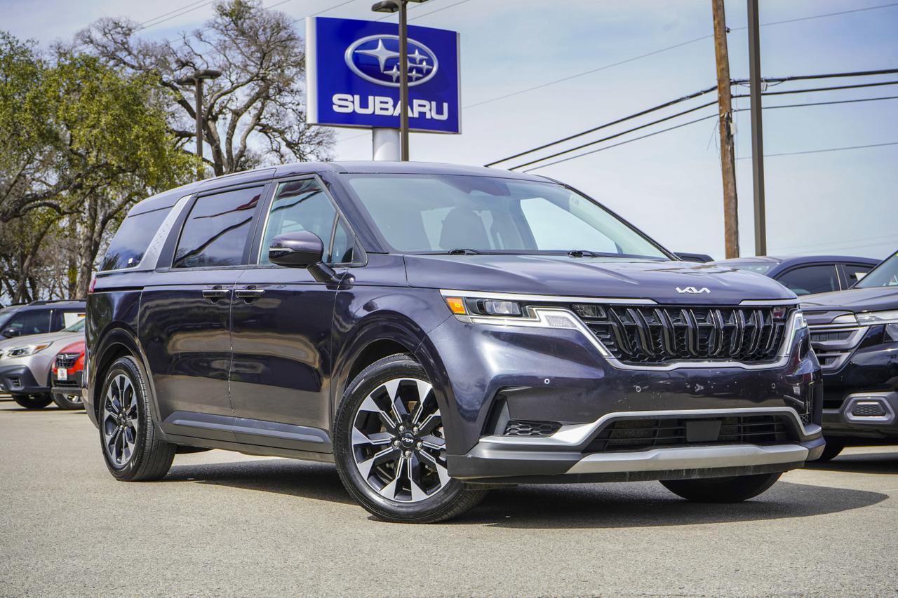 2024 Kia Carnival EX