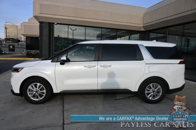 2024 Kia Carnival LX