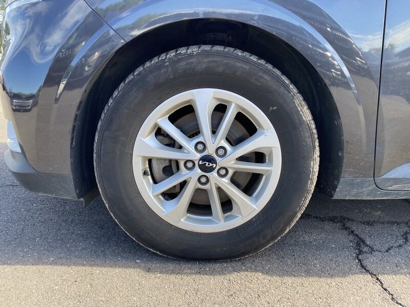 2024 Kia Carnival LX Bristol  PA