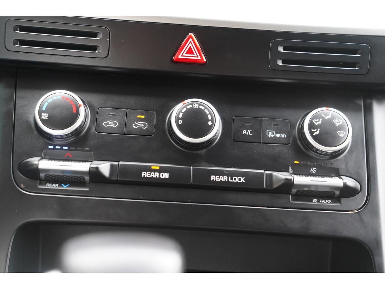 2024 Kia Carnival LX Price UT
