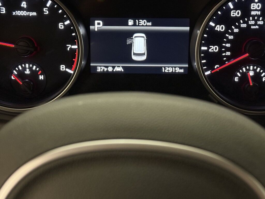 2024 Kia Carnival LX Maumee OH