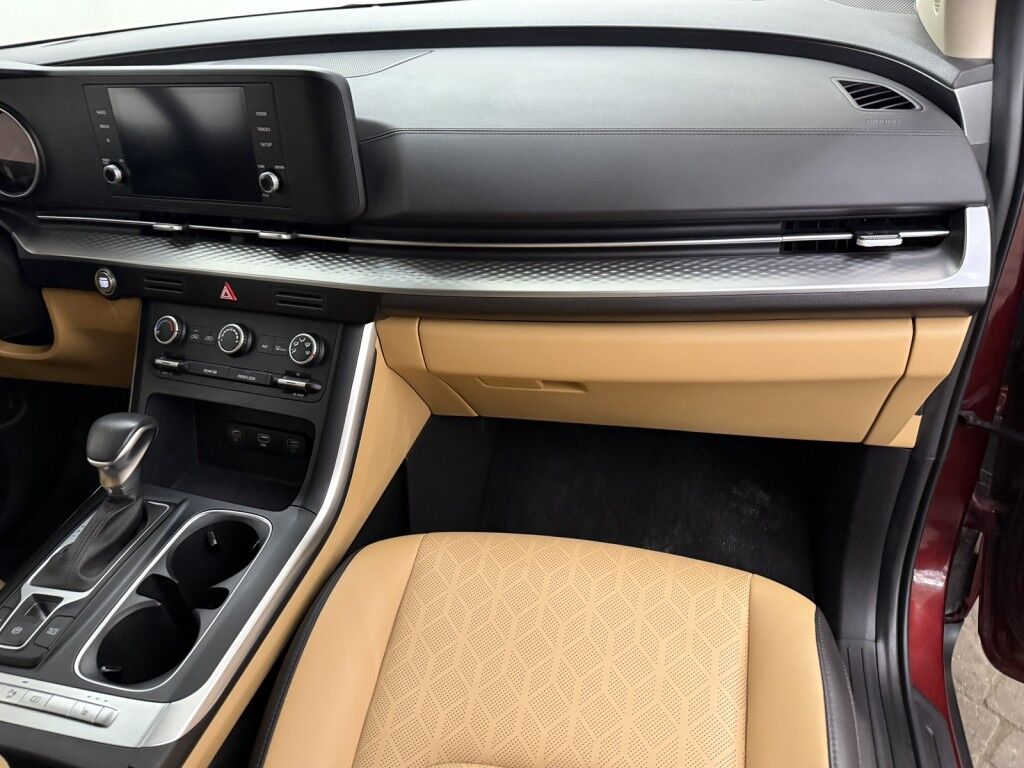 2024 Kia Carnival LX Maumee OH