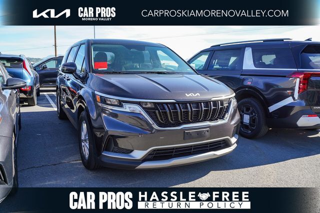 2024 Kia Carnival LX