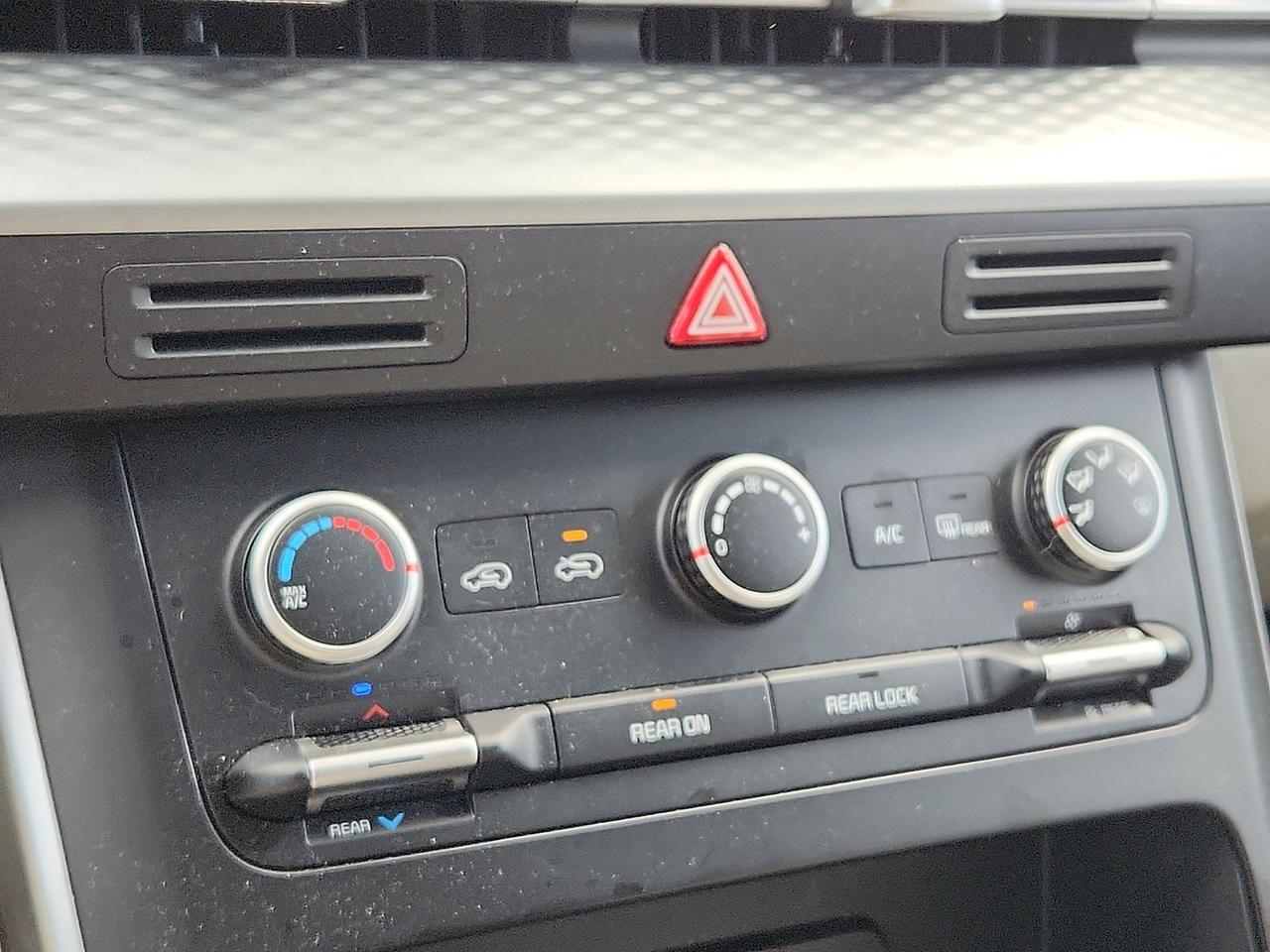 2024 Kia Carnival LX Philadelphia PA