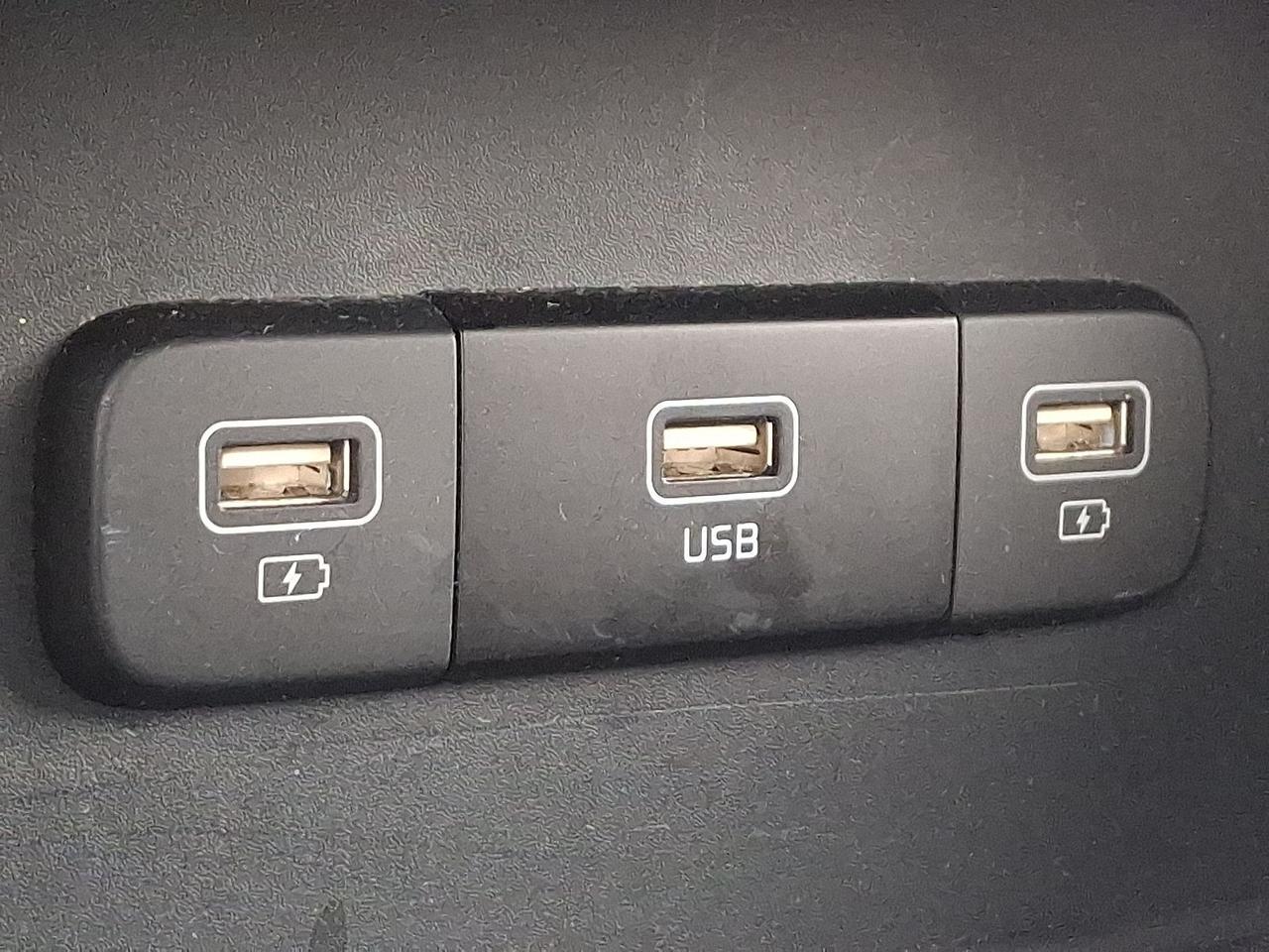 2024 Kia Carnival LX Philadelphia PA