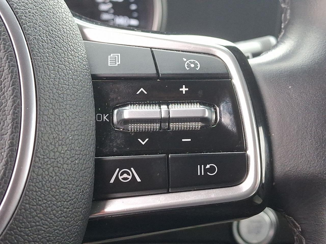 2024 Kia Carnival LX Philadelphia PA